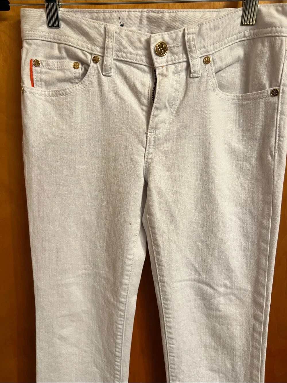 Pre-Owned White Tory Burch Women’s Jeans - Classic Tory Boot Waist 25